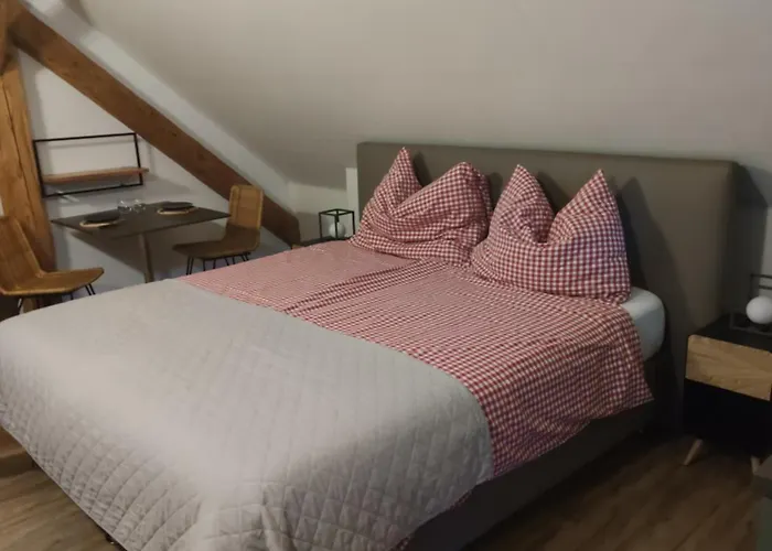 Frühstückspension Landhof Schober 3*